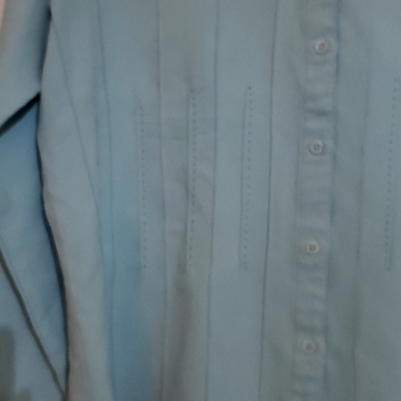 Lemon Grass NWOT Icy Blue Button Down XL - Picture 4 of 5